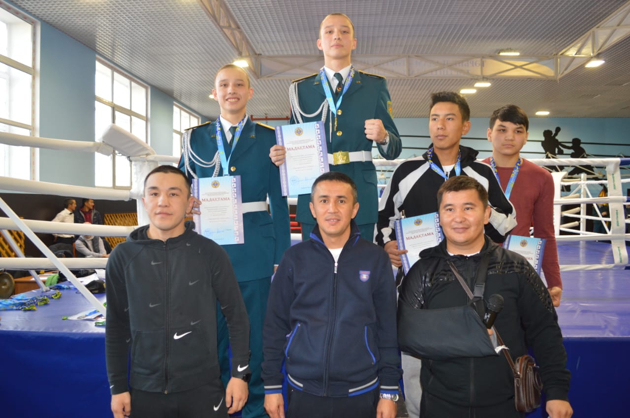Кикбоксингтен Қарағанды облысының чемпионатында әскери мектептің тәрбиеленушілері топ жарды